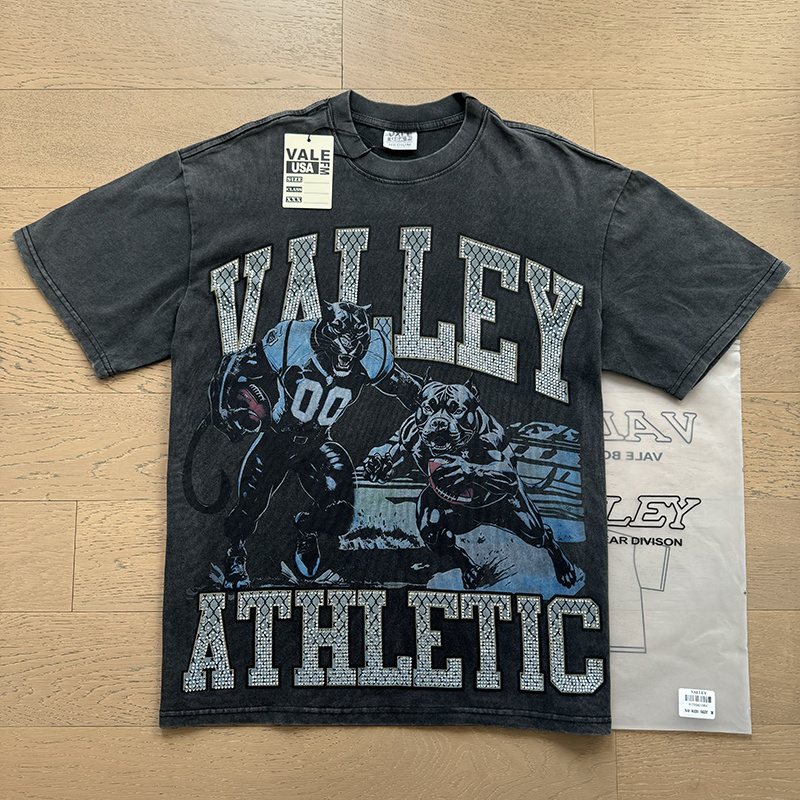VALE USA Athletic Rhinestone Graphic T-Shirt